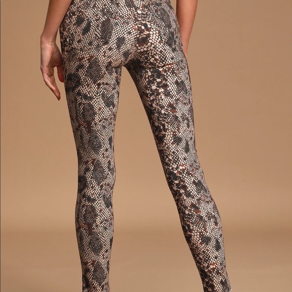 High Rise Snake Print Jeans ๐ - Picture 4 of 11